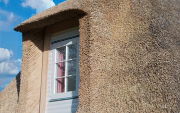 Duncrievie thatch roof disadvantages